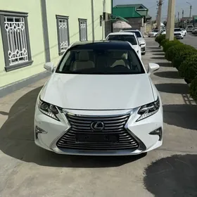 Lexus ES 350 2018