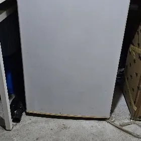 холодильник маленький