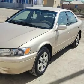 Toyota Camry 1999