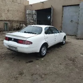Toyota Marino 1993