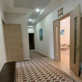 Срочно 14 этап 3ком 187м²