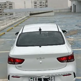 Kia Rio 2022