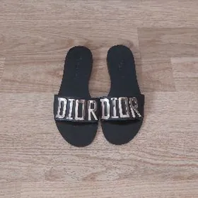 Шлепки женские-фирменные