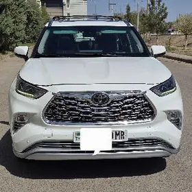 Toyota Highlander 2020