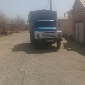 Zil 130 1990