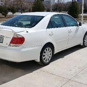 Toyota Camry 2004
