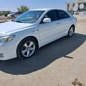Toyota Camry 2011