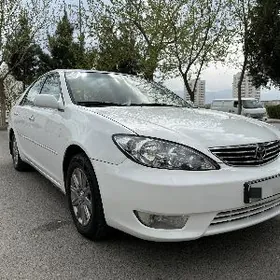 Toyota Camry 2005