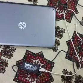 Noutbuk/Ноутбук