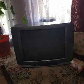 ТелевизорJVC пылесосORVICA