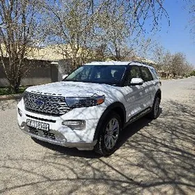 Ford Explorer 2021