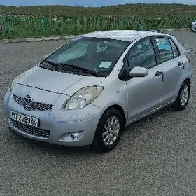Toyota Yaris 2010