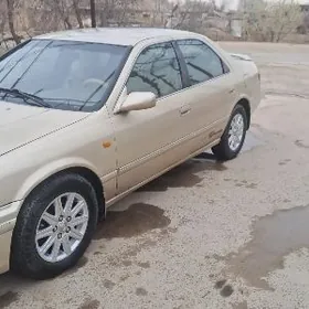 Toyota Camry 1998