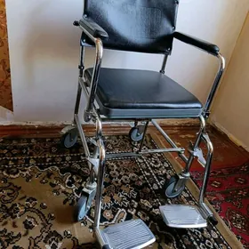 инвалидное кресло