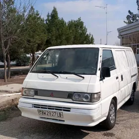 Toyota Hiace 1997