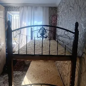 двухярусный кровать