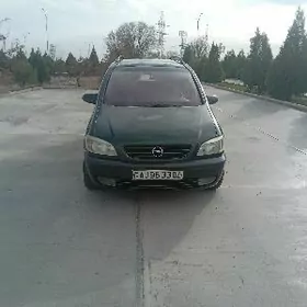 Opel Zafira 2001