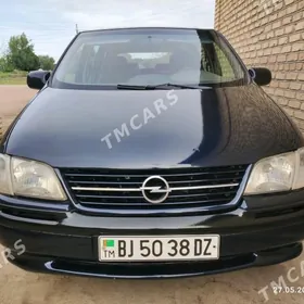 Opel Sintra 1999