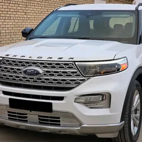 Ford Explorer 2021