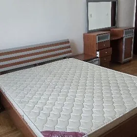 Спальня, тумбы, комод