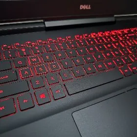 Dell Gaming i7-7 16/512