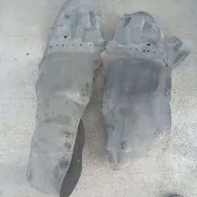 COROLLA PATGIRINNIK 2014