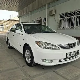 Toyota Camry 2003