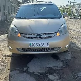 Toyota Sienna 2009