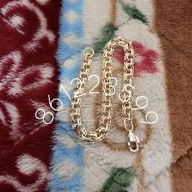 gyzyla menzes kardinal braslet