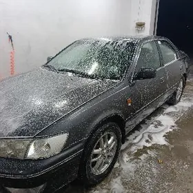Toyota Camry 2000