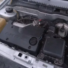 Lada 2115 2001