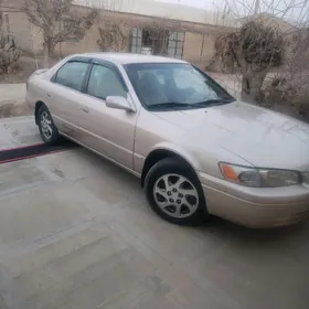 Toyota Camry 1998