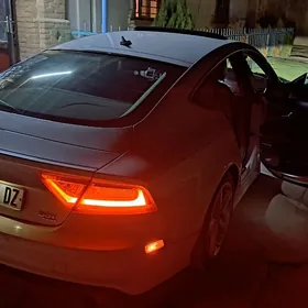 Audi A7 2012