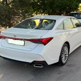 Toyota Avalon 2021