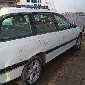 Opel Omega 1995