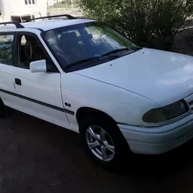 Opel Astra 1992