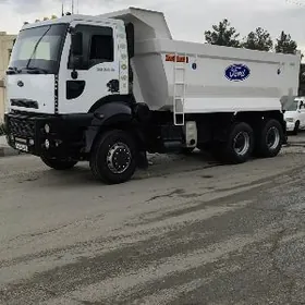 Ford Cargo 3535D 2014