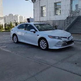Toyota Avalon 2018