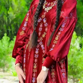 gyzyl koynek pombarht