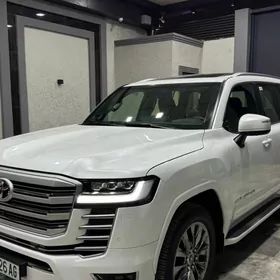 Toyota Land Cruiser 2025