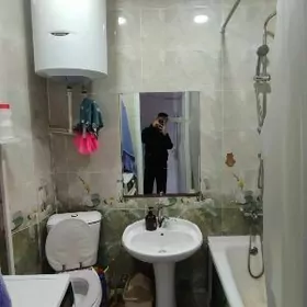 Satlyk 30 mkr 2 komnat 2 etaj