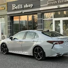 Toyota Camry 2022