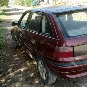 Opel Astra 1993