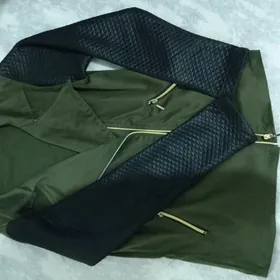 Замшевая пиджак-куртка