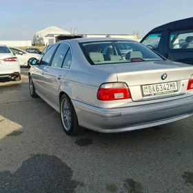 BMW E39 2002