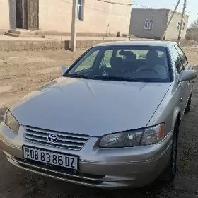 Toyota Camry 1998