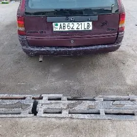 Opel Astra 1990