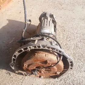 jeep Cherokee karopka