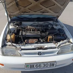 Toyota Corolla 1994