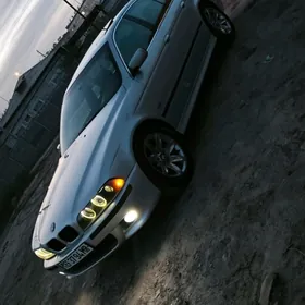 BMW 530 2000